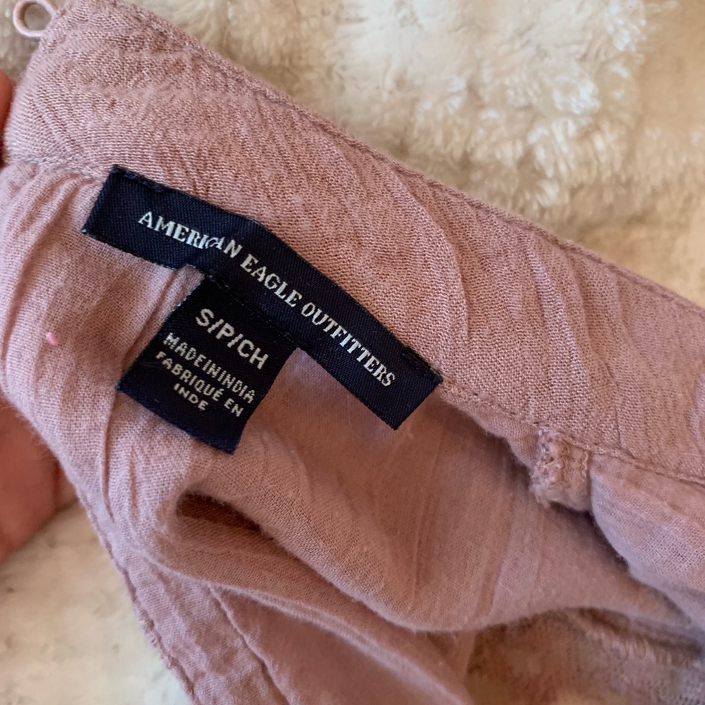 American Eagle Rose lace long sleeved blouse. - Picture 4 of 4